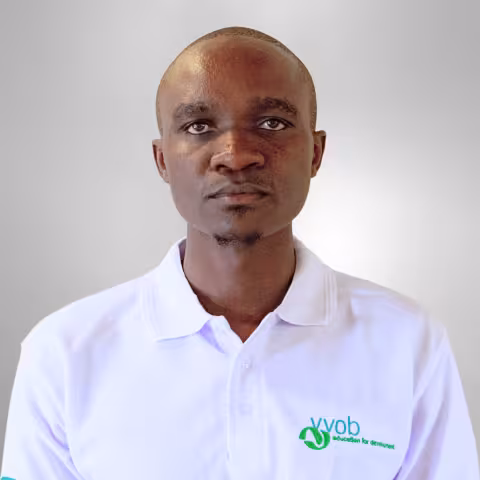 Moses Makari